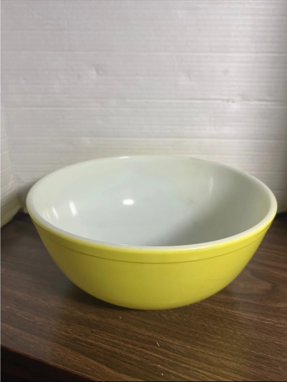 Pyrex #404 Yellow Mixing Bowl